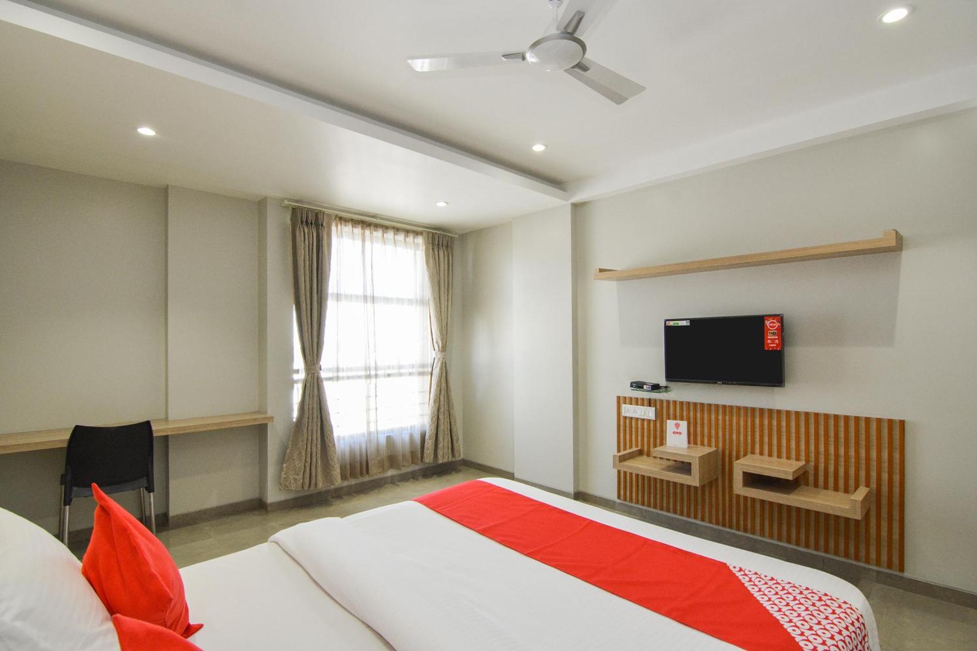 Hotel O Season Choice Shirdi Eksteriør bilde